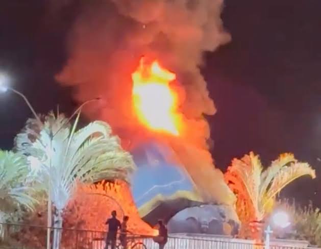 Polícia Civil investiga incêndio que destruiu imagem de Nossa Senhora Aparecida em Nerópolis; vídeo