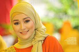 Check spelling or type a new query. Foto Portrait Gadis Cantik Anggun Aceh Berjilbab Baju Muslimah Fotografer Pernikahan Pre Wedding Photographer Jogja Yogyakarta Solo Semarang Surabaya Jakarta Bali Indonesia