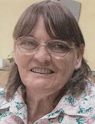 Louise Lipscomb's Instagram, Twitter & Facebook