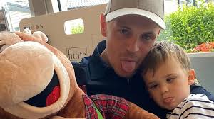 Morley dad running London Marathon after son's death