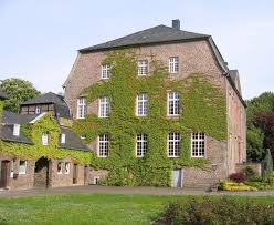 Yelp is a fun and easy way to find, recommend and talk about what's great and not so great in jülich and beyond. Haus Overbach Barmen Aktualisierte Preise Fur 2021