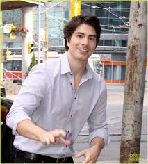 Brandon Routh And I Got Married Last Night In My Dreams Brandon Routh Brandon Dc Legends Of Tomorrow