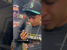 Juan Cazárez, pitcher mexicano de 17 años, firma con los Marineros de  Seattle