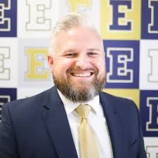 Mary Beth Bean (@mbukmom)