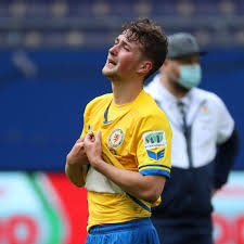 Get the latest eintracht braunschweig news from futaa international including big match previews, transfer news, latest results, fixtures, tables and betting tips. Der Abstieg Von Eintracht Braunschweig Fan Duo Aus Dem Nordkreis Sieht Schwierige Zeiten Auf Den Verein Zukommen Ik Sport