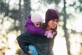 En octubre de 2017, kidman fue anunciada oficialmente como la protagonista en la película destroyer, que estará dirigida por karyn kusama. Nicole Kidman In Destroyer Zombie In Uniform Kultur Tagesspiegel