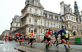 From the foot of the arc de triomphe the route heads towards the. Semi Marathon De Paris 2019 Paris Running Tours