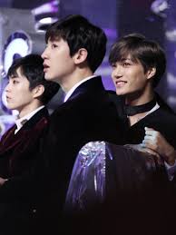 Chen, baekhyun, and xiumin.their debut extended play hey mama! 171202 Mma Kai Chanyeol Xiumin Exo Couple Exo Chanyeol