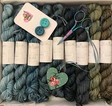 Granny Tee (Indigo Blue)