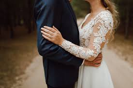 These are the worst dates for any month that you can choose for your marriage. The Ultimate Guide To Planning A Backyard Wedding Junebug Weddings