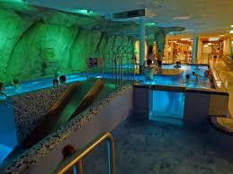 Das Badria Grossartiges Erlebnis Schwimmbad Fur Familien Mit Kindern In Wasserburg Am Inn Wasserburg Am Inn Kinder Schwimmbad Schwimmbader