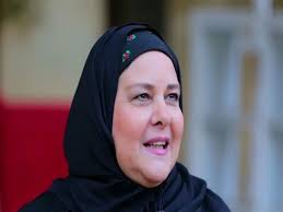 نفذ سائق جريمة بشعة، حيث قام بدفن زوجته حية داخل خزان صرف وصب عليها اسمنة بسبب معايرتها له بعجزه الجنسي 0gltci Aybx59m