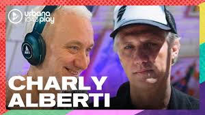 Charly Alberti: "Estoy escribiendo cosas. Soy daltónico, disléxico y tengo  Asperger" #Perros2023