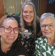 CREAM BUN RECIPE It's the jam that makes these awesome. Beg your local  bakery for some rasplum or apple raspberry filling. The bakers filling  contains bugger all fruit it's just sugar and