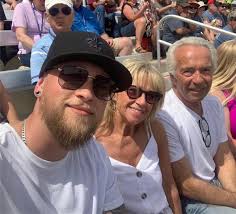 David kash (@dcobra71)