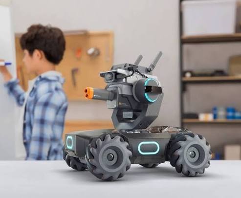 El RoboMaster S1, es un robot educativo innovador para grandes y chicos. 😎 Disponible ya en nuestra tienda #Dji ¡Constrúyelo desde el principio!