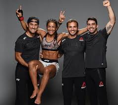 Discover how and where to watch. Vivi Araujo Viviaraujomma Twitter