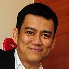 Nino Florendo's Instagram, Twitter & Facebook