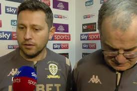 Head coach for leeds united, marcelo bielsa, wants a new translator that can translate not just the words, but the emotion! Totalleeds Co Marcelo Bielsa And His Translator Having A Disagreement And Bamford Took Advantage Of The Fatty Lufc Facebook