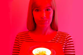 Red Light Therapy Benefits For Acne Wrinkles Pigmentation And More The Skincare Edit