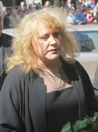 В последнее время в сети стали часто появляться публикации об ухудшении состояния здоровья примадонны российской эстрады аллы пугачевой и не только. Pugacheva Foto Sejchas Bez Makiyazha