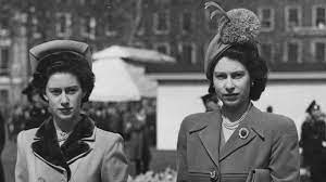 She received all her formal education at home from private tutors. The Truth About Queen Elizabeth S Relationship With Her Sister