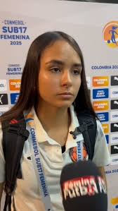 🎤 Sofía García, jugadora de la Selección Colombia Femenina Sub-17🇨🇴, dio  su visión de la derrota de la tricolor ante Paraguay 🇵🇾 en la zona mixta  del Estadio Pascual Guerrero., 📸 @nathalia_priet7