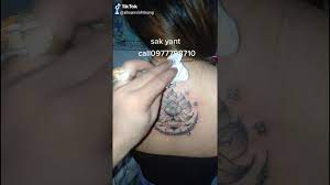 Hình xăm khmer, xăm chữ khmer là biểu tượng mang yếu tố tâm linh như tình duyên thuận lợi, bình an, may mắn, tài lộc, bảo vệ….những kí tự khmer cổ xưa thiêng liêng của thái lan nói riêng và của phật giáo nói chung. Sak Yant Khmer Hinh XÄƒm Khmer Youtube