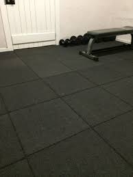 It can withstand water as well as reduce noise and absorb shock. Classic Rubber Grey Gym Floors Tiles 25 Mm Rs 110 Square Feet Classic Rubber Id 11361249473