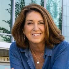 I'm humbled and surprised to be awarded the inaugural 2021 Common Sense  Award by Common Sense Wisconsin for being the first Wisconsin legislator to  sign the Education Freedom Pledge.