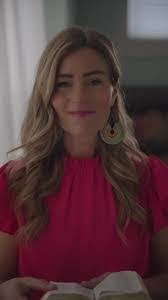 Amy Seifert's Instagram, Twitter & Facebook