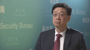 Born 7 december 1957) is a hong kong government official and former police officer serving as the current chief secretary for administration, the second senior position in hong kong government since 25 june 2021. æŽå®¶è¶…è­¦éšŠå‡ºèº«åœ¨ä»»ä¿å®‰å±€å±€é•·æ›¾è™•ç†å¤šæ¬¡çˆ­è­° Now æ–°èž
