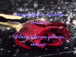 Bisikan sang bayu membawa perkhabaran dongengan yang sama dicanang berulang mengapakah diri dijadikan sasaran sekilas pandangan pelbagai andaian sungguh terkilan. Dialah Dihati Lirik Siti Nurhaliza Youtube