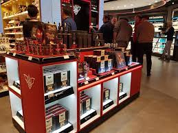 Bestvalue este singura destinatie de shopping dedicata exclusiv calatorilor. Aeroportul Cluj Are Cel Mai Modern Duty Free Din Romania Magazinul Bestvalue A Fost RefÄƒcut Video È™i Foto Stiri De Cluj