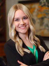 ✨August Emerging Leader of Forcht Bank Spotlight✨ Meet Taylor! Taylor has  been with Forcht Bank for nearly 5 years where she started as a teller and  is now the Financial Center Manager