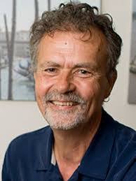 Lori Liddicoat's Instagram, Twitter & Facebook