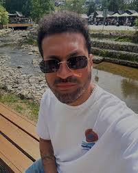 KRIS (@krishollywood1) • Instagram photos and videos