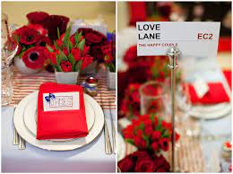 Featuring the british flag and decorations in the shape of iconic british police boxes, the queen's guard and more, this great range has everything you need to create a bit of cool britannia! Wedding Decorations For A British Themed Party Or Wedding Reception