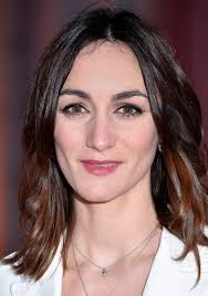 Marlow: Klub zbrodni (2024) pełna obsada