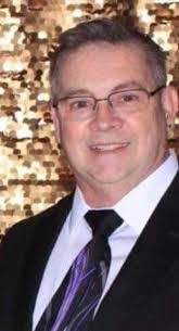 Robert Naff's Instagram, Twitter & Facebook