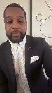 Juana Quinn's Instagram, Twitter & Facebook