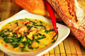 Ciorba de burta poate fi preparata atat cu oase de vita, cat si fara acestea. CiorbÄƒ De BurtÄƒ Walk With The Wok