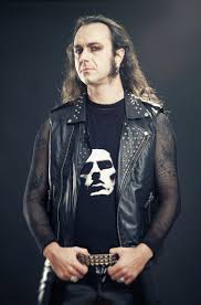 Fernando ribeiro é artista da peformance e curador. 15 Fernando Ribeiro Moonspell Ideas Amazed Lyrics Metal Bands Gothic Metal Band