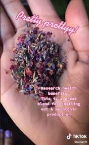 This is a guide on how to stop smoking weed, but i'd like to preface it by stating that marijuana is not a fundamentally bad substance. Dried Flowers Like Rose Mugwort And Lavender Are The Newest Smoking Trend