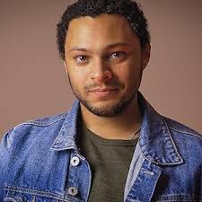 Amazon.com: The Comedian: A Tragedy in Two Acts: 9798218402013: Hinchen,  Gordon: Libros