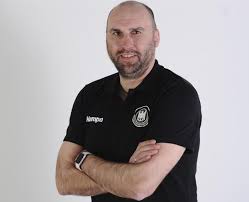 Bundestrainer joachim löw hat soeben den kader der deutschen fußballnationalmannschaft für die europameisterrschaft bekannt gegeben. Neuer Co Trainer Fur Deutsche Manner Nationalmannschaft Bei Handball Europameisterschaft 2020