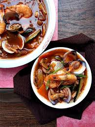 Every now and then i have a craving for jjamppong (korean spicy seafood noodle soup). Ala Song Joong Ki Ini Kuliner Korea Selatan Yang Muncul Di Vincenzo Kitchen Of Indonesia