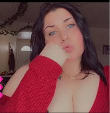 Since it's Nat'l Daughters Day, I want to honor our daughter, Elizabeth, as  well as our daughter-in-law, Alice, and our granddaughter, Iris!! I thank  God for each of you in my life!