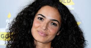 Anna shaffer has got married. Hollyoaks Schauspielerin Anna Shaffer Teilt Erschreckende Sexuelle Angriffe Die Sie Auf Dem Tube Erlitten Hat Als Der Mann Versuchte Die Hand In Ihren Schlupfer Zu Stecken Prominentenet