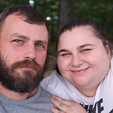 ✨️ Nie mogę w to uwierzyć że dzisiaj mija 14 lat odkąd jesteśmy razem.  Pamiętam ten dzień najważniejszy w moim życiu jakby się zdarzył wczoraj.  Choć były dni kiedy mieliśmy siebie dość